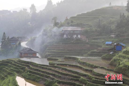 资料图：贵州榕江，谷雨时节耕种忙。记者 贺俊怡 摄